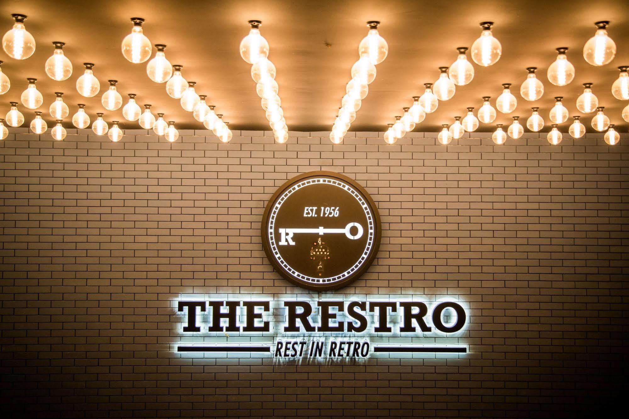 Hotel The Restro HHQ Exterior foto
